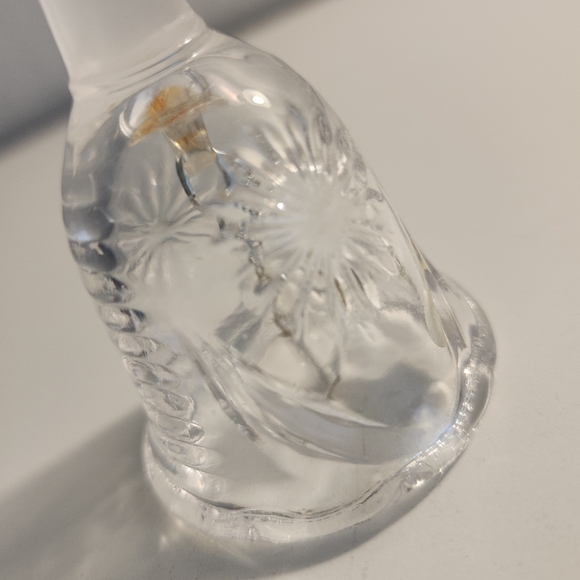 Vintage LaVie CROSS CRYSTAL BELL 24% LEAD.  NEW IN BOX. - Picture 2 of 7